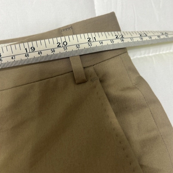 Saks Fifth Avenue Tan Suit European 58L/ US 48L - Picture 9 of 16